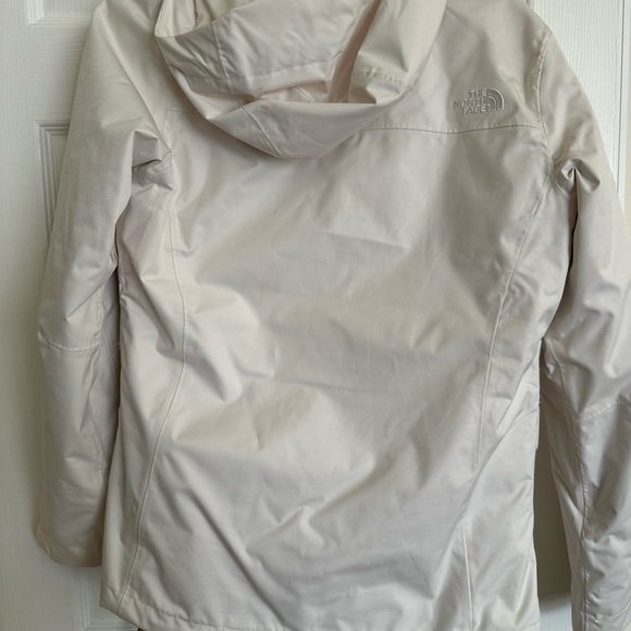 Off white Northface Winter Jacket - Picture 9 of 10